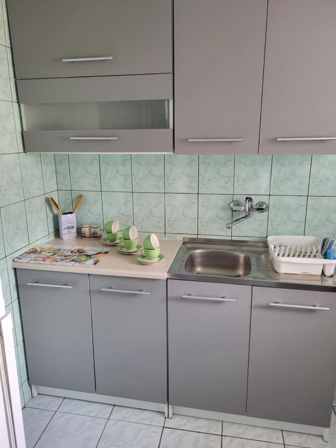 Apartament Sosnowy Z Parkingiem Torun Exterior photo